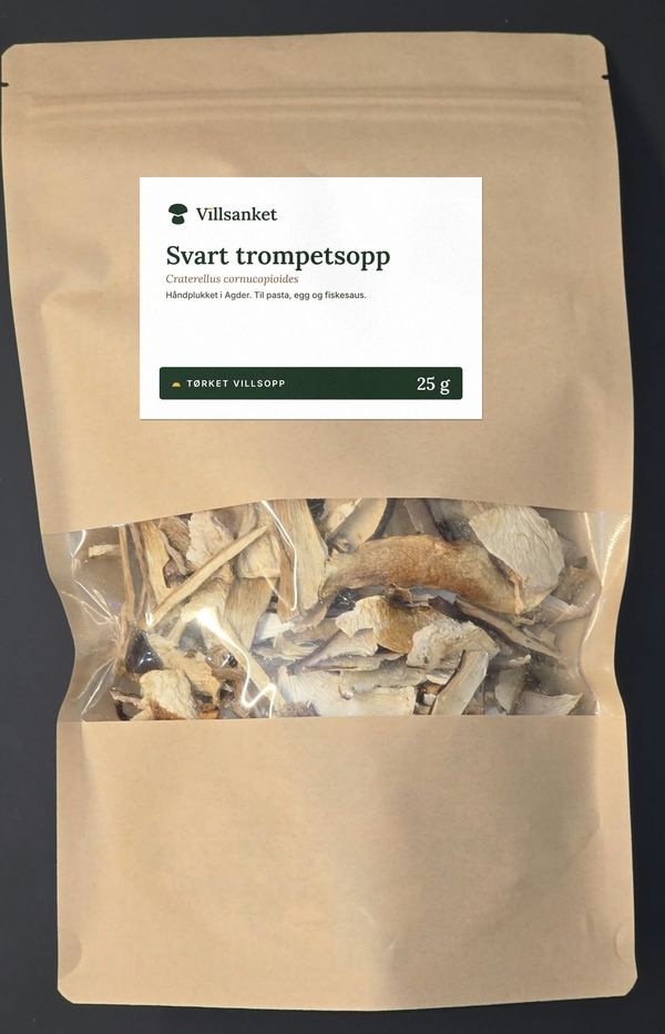 Pose med tørket svart trompetsopp